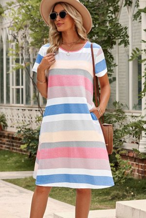 Разноцветное полосатое платье-футболка с карманами