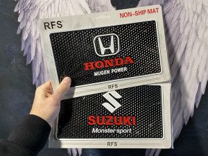 Нескользящий силиконовый коврик на панель авто с логотипом TOYOTA, LEXUS, SUBARU. SUZUKI, MITSUBISHI, HONDA, NISSAN, MAZDA