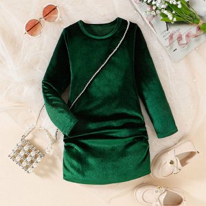 Платье зелёное бархатное