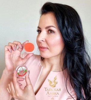 Бальзам для губ "Вишня" / ILENE Fruit Lip Balm Ilene Cherry