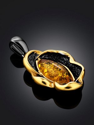 Красивая подвеска с золотистым янтарём «Протея»