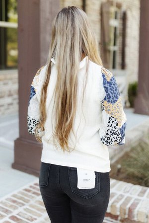 Белая блуза с леопардовым принтом в стиле пэчворк