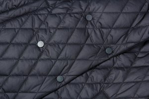Пальто Стеганое пальто – отличная альтернатива обычным пальто, плащам и удлиненным курткам. Одна из модных тенденций сезона 2023 подойдет для изменчивой весенней погоды, а также разнообразит ваш привы