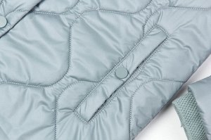 Пальто Легкое пальто - прекрасная новинка к сезону весна 2023! Модная стежка "Волна", фурнитура в цвет изделия, минимум деталей и отделки придают изделию современный вид. Силуэт изделия - прямой, пояс