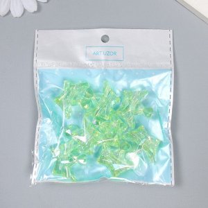 Бусина пластик для творчества "Корона" прозрачно-зелёная 1,5х2,9х2,5 см
