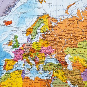 Карта мира политическая 101х70 см, 1:32М, с ламинацией, интерактивная, европодвес, BRAUBERG, 112381