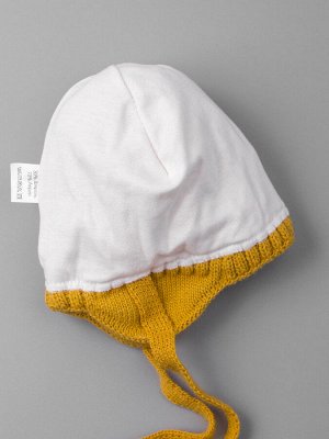 Шапка детская вязаная на завязках, плетение косой, нашивка PERFECTLY imperfect, горчичный