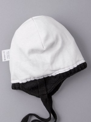 Шапка детская вязаная на завязках, плетение косой, нашивка PERFECTLY imperfect, черный