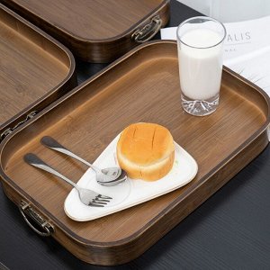 Поднос сервировочный деревянный с бортиками и ручками. Размер: 40х28х5 (ДхШхВ) см