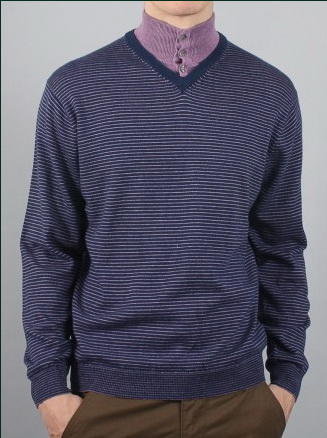 Мужской свитер на 50-52 размер, стильный и очень качественный