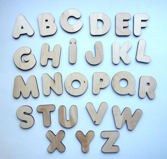 Форма букв округлые. Игрушка развивающая английские буквы. Смайл декор алфавит. Буквы купить готовые. Пакет с буквами.