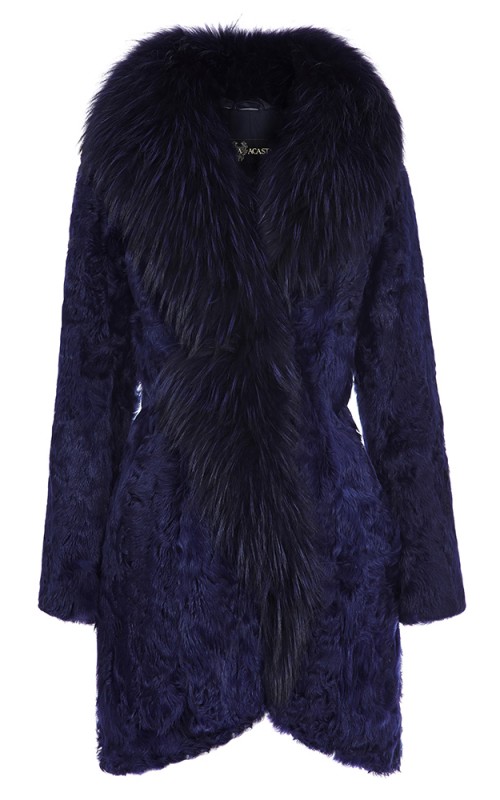 Мех козлика. Мех козлика. Шуба из калгана снежная королева. Козья шуба снежная королева. Marco vanoli шубы.