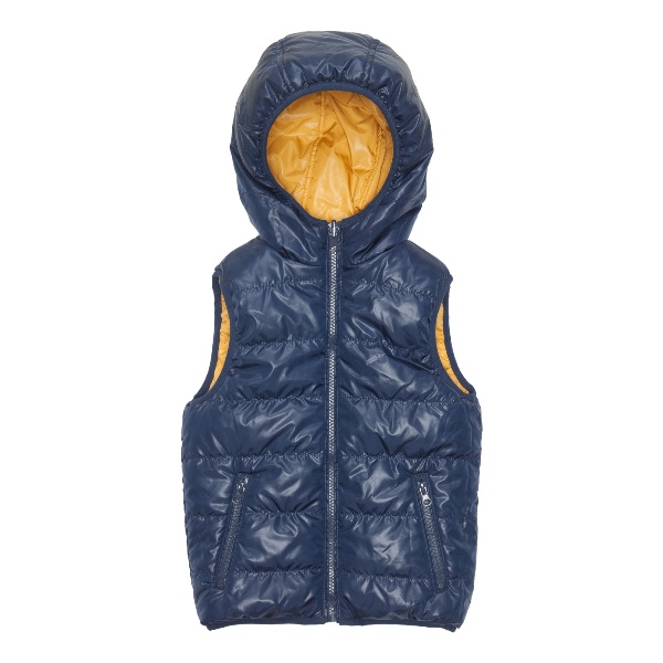 жилетка детская для мальчика. жилетка утепленная для мальчика. жилет утепленный для мальчика. утепленный жилет для мальчика бенеттон. жилет ovs детский с капюшоном.