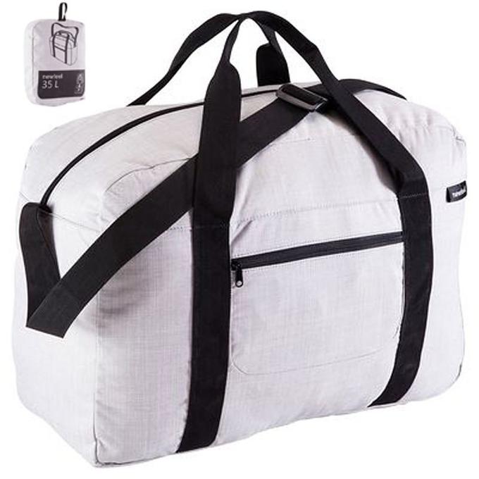 Белая спортивная сумка