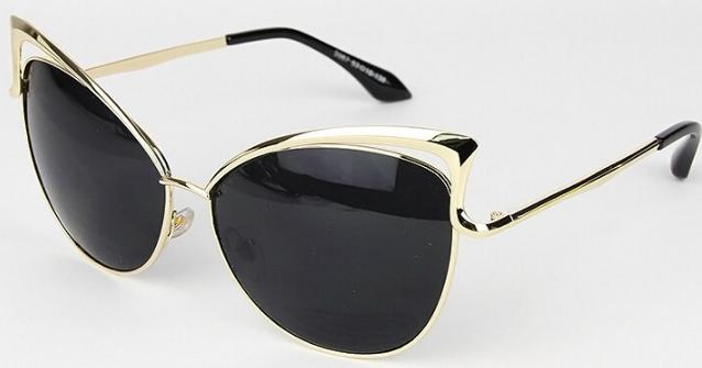 Солнцезащитные очки черные &quot;кошки&quot; с золотой оправой