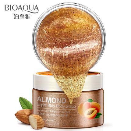 Скраб для тела на основе миндального масла Bioaqua Almond Bright Skin Body Scrub, 120г