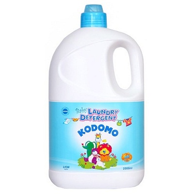 LION &quot;Kodomo&quot; Жидкое средство для стирки 2000мл для детских вещей (натур.уход) /6шт/ Таиланд