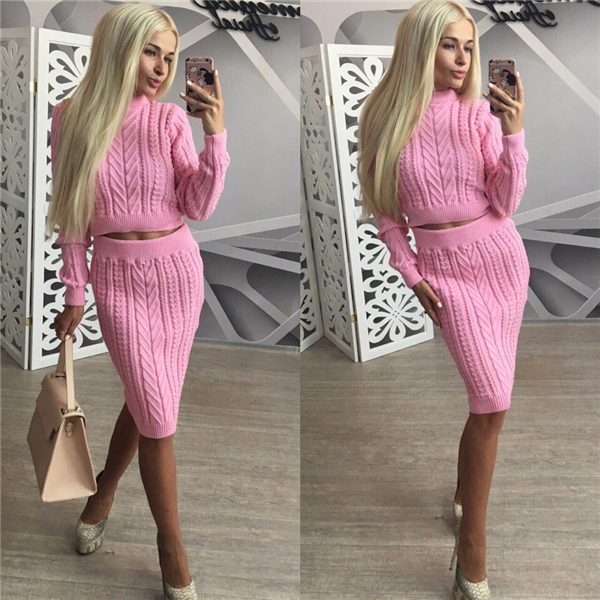 Вязаный костюм женский с юбкой