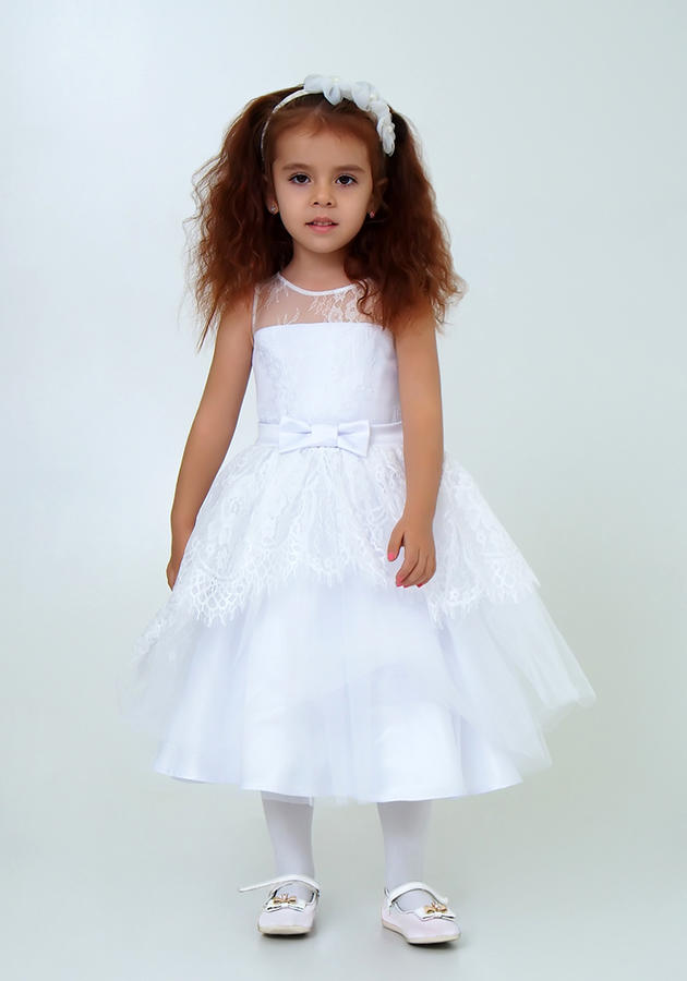 Белое нарядное платье для девочки