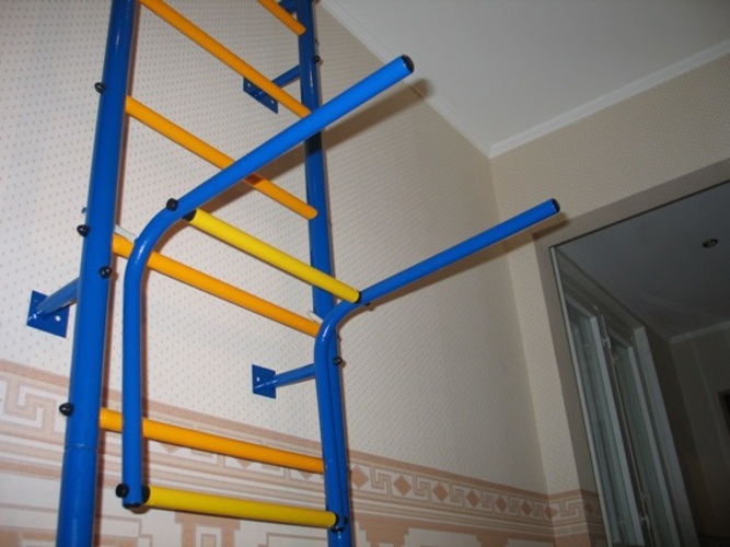 Съемный детский турник