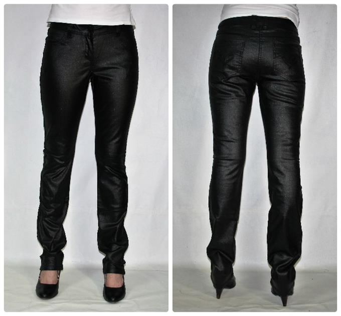 Утягивающие трусы лулола. 34 пот. Найк бриджи женские спортивные. Прорезиненные джинсы женские. Джинсы versace couture.