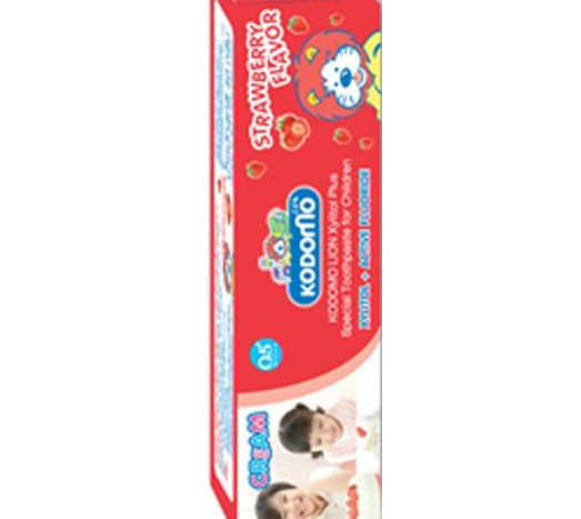 LION KODOMO Детская зубная паста, гелевая, со вкусом клубники, 40г