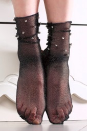 Полупрозрачные носки с люрексом и бусинами (мелкими)