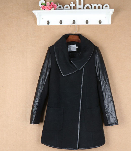 Куртка Куртка. Размер M - Плечо 39 см, Бюст 102 см, Рукав 58 см, Длина 77 см