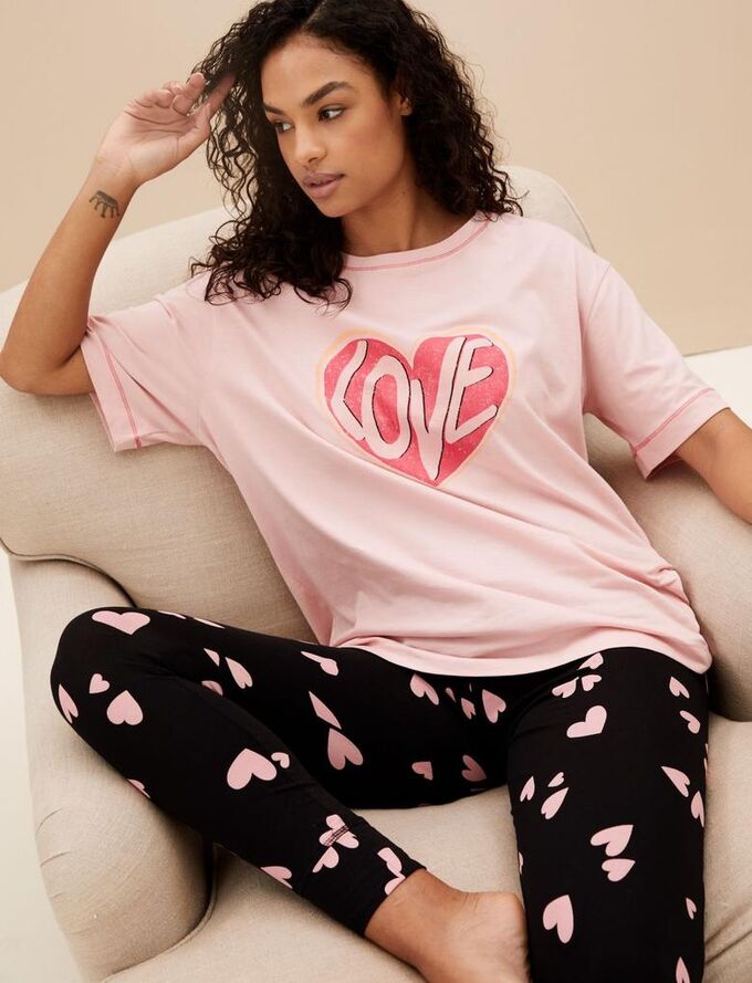 Части пижамы. Пижама с сердечками женская. Design slogans Pyjama.