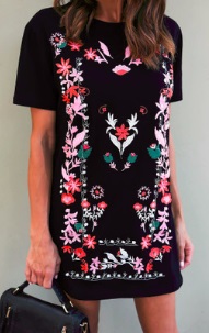 Платье с короткими рукавами декорированное вышивкой Цвет: ЧЕРНЫЙ