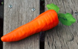 Искусственная морковь