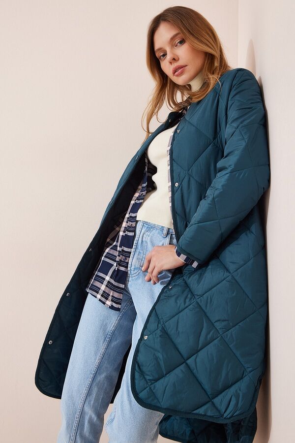 happinessistanbul Женское стеганое пальто большего размера петро-зеленого цвета FN02988