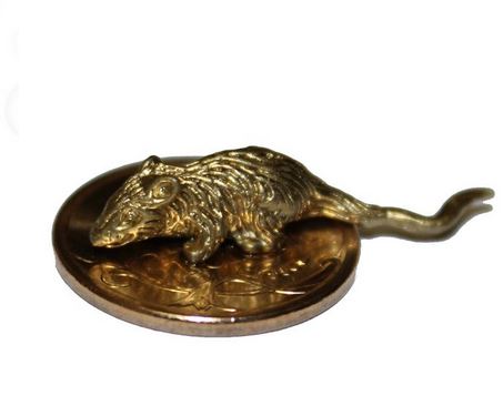 Мышка кошельковая (новая) на монете цвет золото