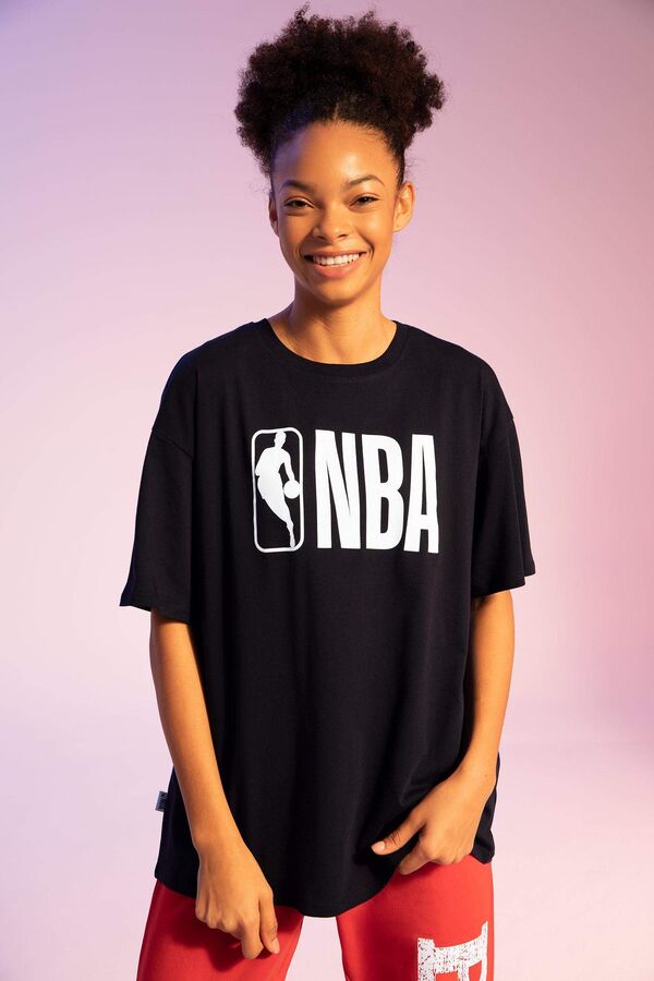 Футболка оверсайз NBA