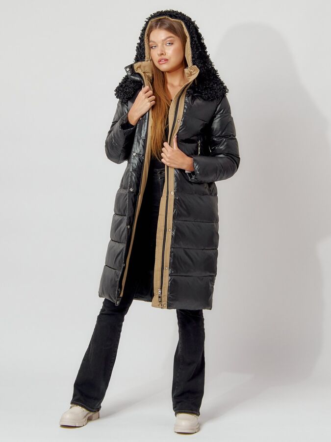 MTFORCE Пальто утепленное с капюшоном зимнее женское  черного цвета 442181Ch