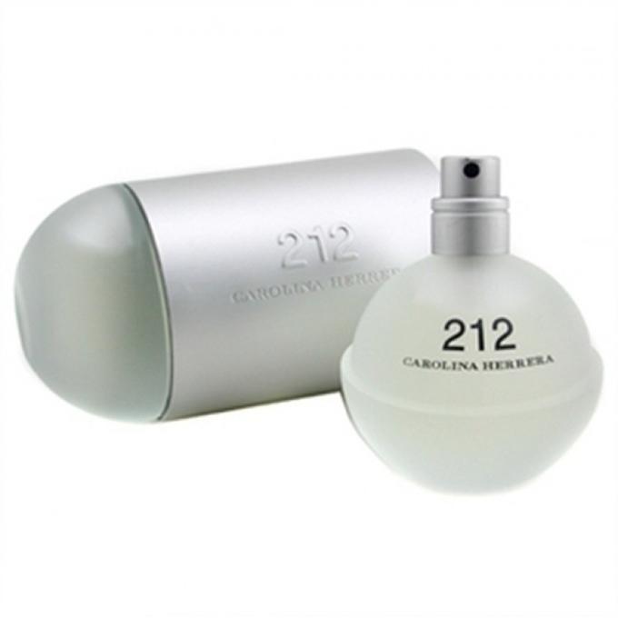 212 carolina. Духи Carolina Herrera 212. 212 Carolina Herrera женские. Carolina Herrera 212 women 100ml.