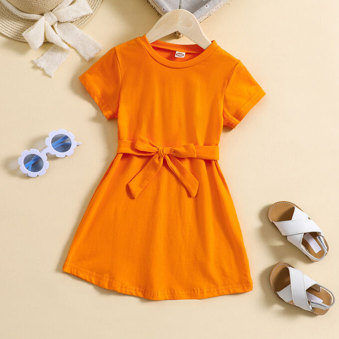 Платье однотонное оранжевое с коротким рукавом
