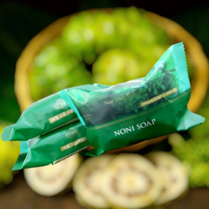 Косметическое мыло JUNO Yeojung Noni  для лица и тела с фруктовым экстрактом Нони (для всех типов кожи) 120г/150