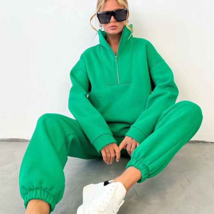 Одежда Winter Tracksuit