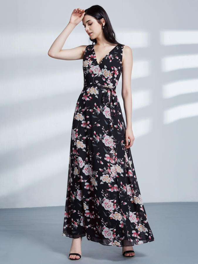Длинное шифоновое платье с V-образным вырезом и цветочным рисунком