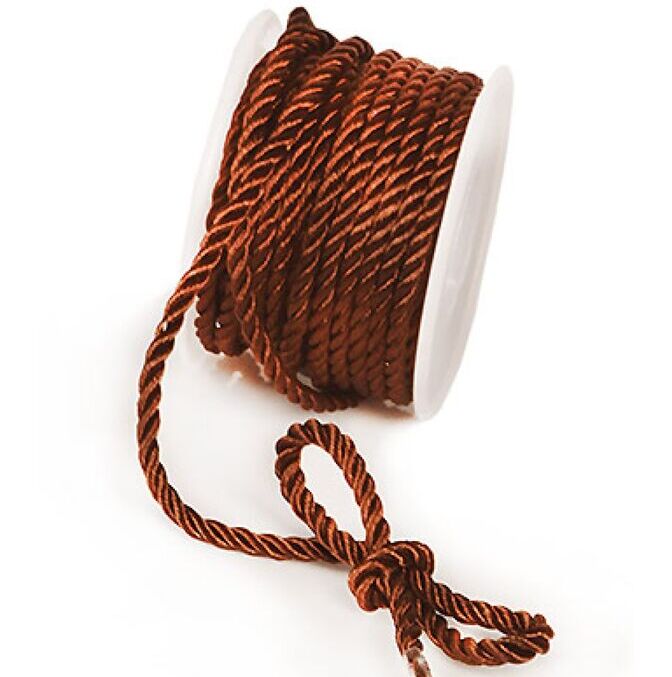 Шнуров шоколадка. Шнур декоративный 3 мм. Декоративный шнур из рафии.