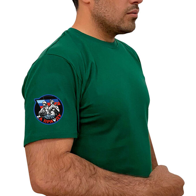 Зелёная футболка с термопринтом &quot;Zа праVду&quot; на рукаве, (тр. №70)