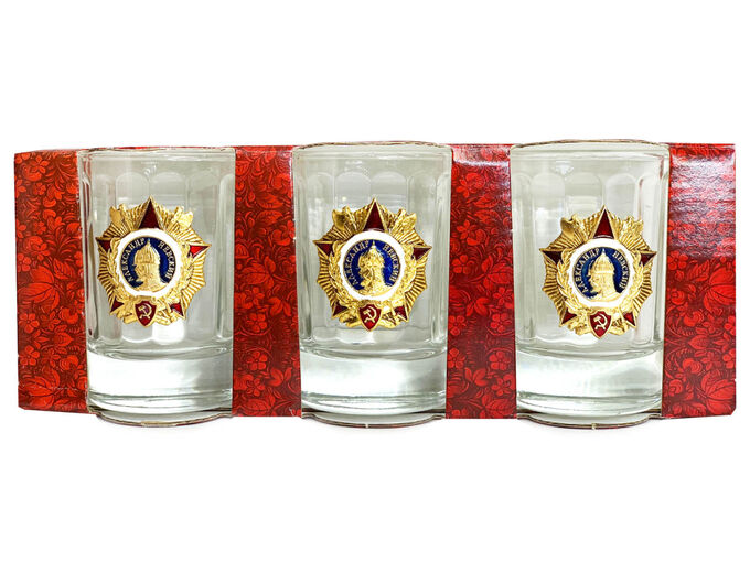 Набор стопок «Орден Александра Невского», – эксклюзивность подарка подчеркивает одна из самых красивых советских наград
