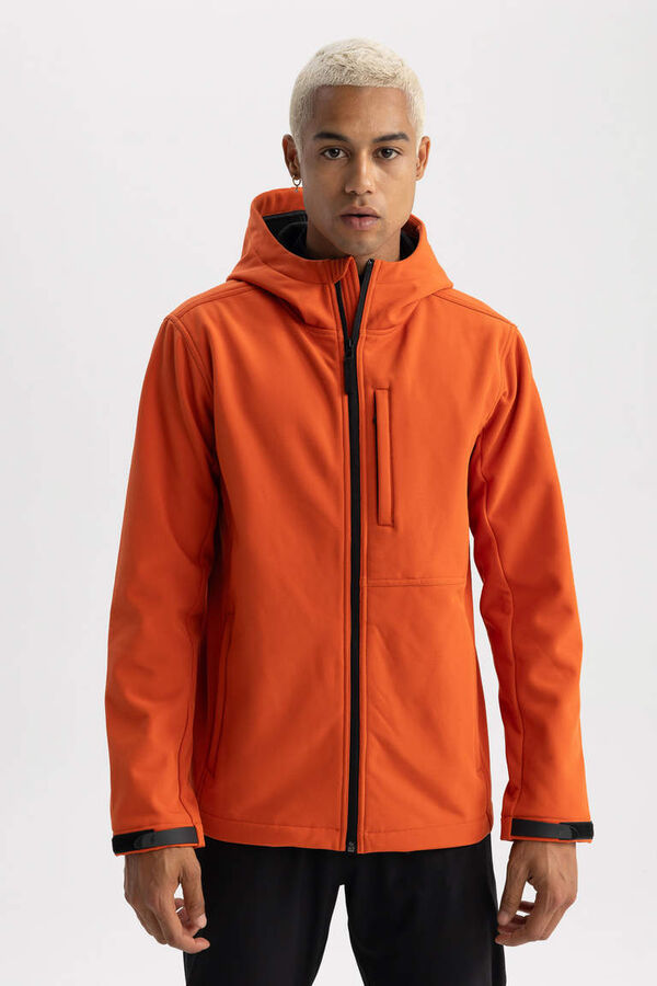 Водоотталкивающее пальто из софтшелла с капюшоном стандартной посадки DeFactoFit