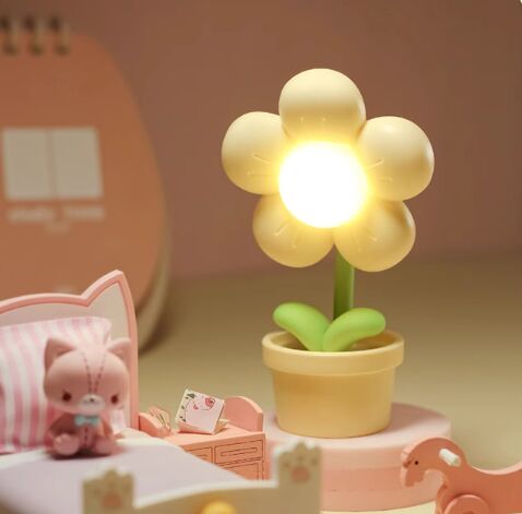 Ночник-игрушка с фонариком, светодиодный, мини-ночник