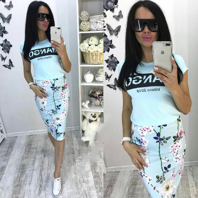 Костюм юбка и футболка женский
