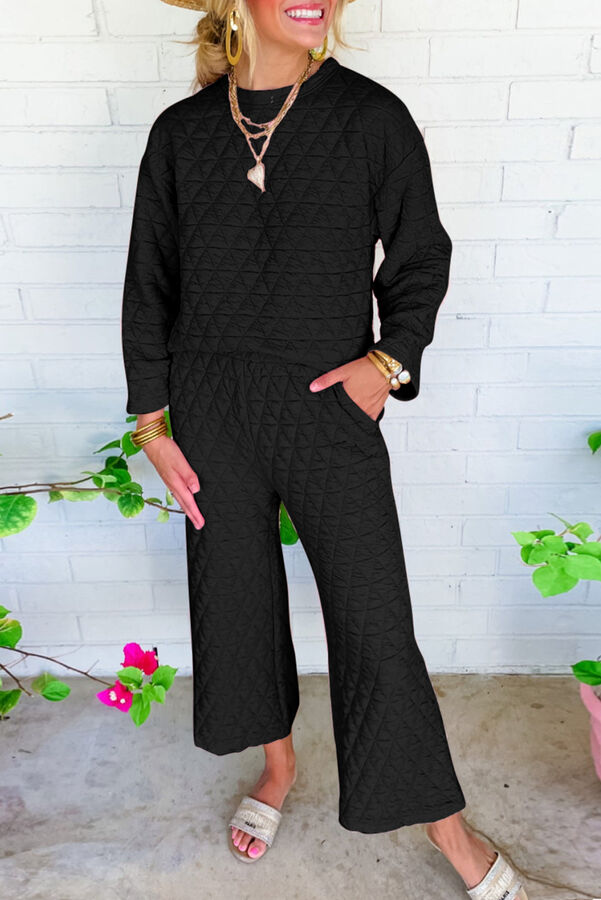 VitoRicci Black Solid Quilted Pullover and Pants Outfit