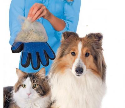 Перчатка для чистки шерсти у собак и кошек