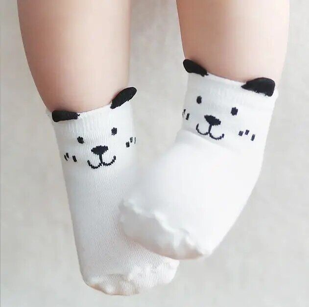 Носочки для малышей и малышек, мягкие, с ушками и смайликом, белого цвета
