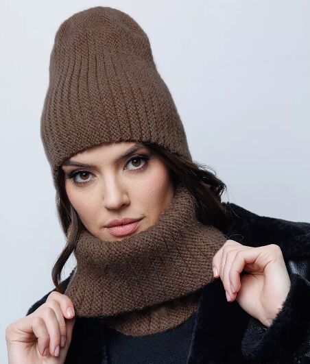 Siberika Комплект шапка+снуд вязаный женский зимний